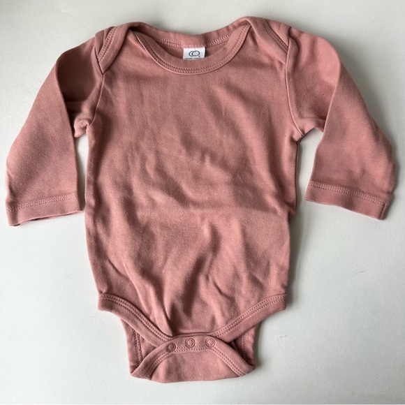 Bundle of 4 long Sleeve Baby Girl Items - Picture 3 of 13